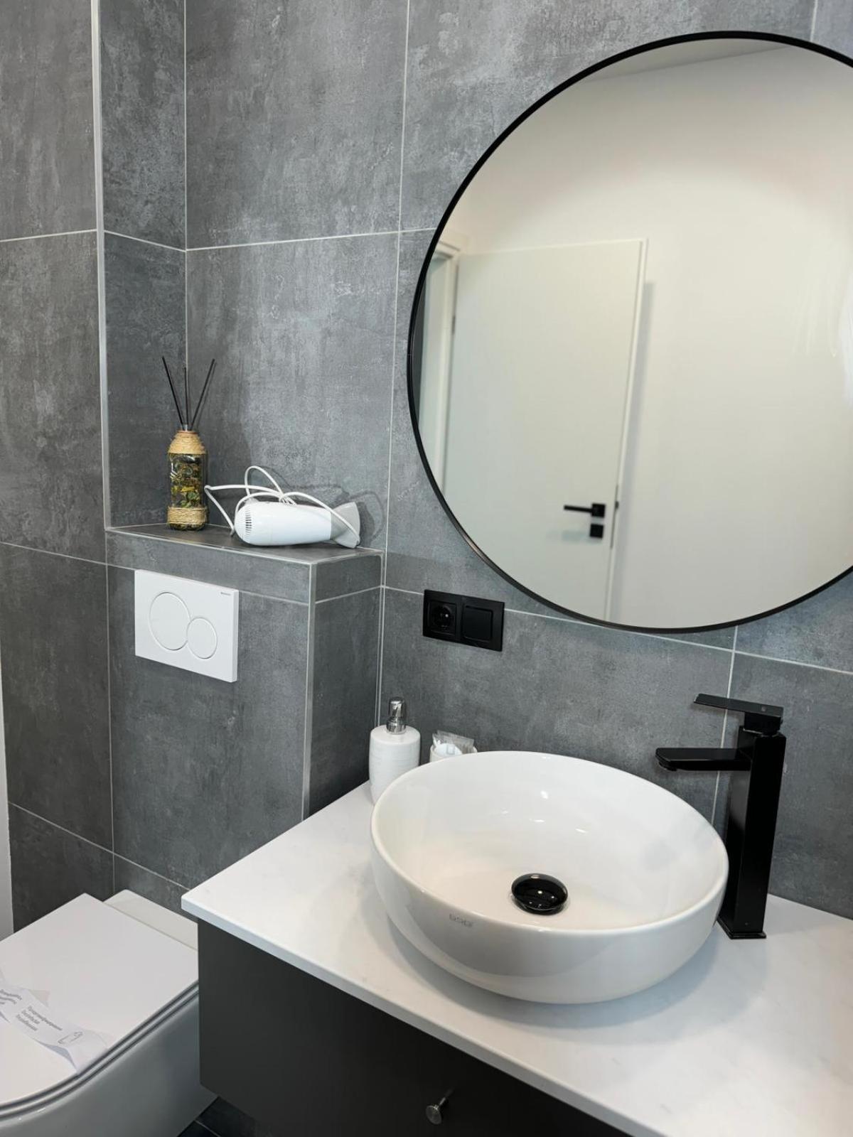 The Nest Apartment Minimalist Cluj-Napoca Luaran gambar